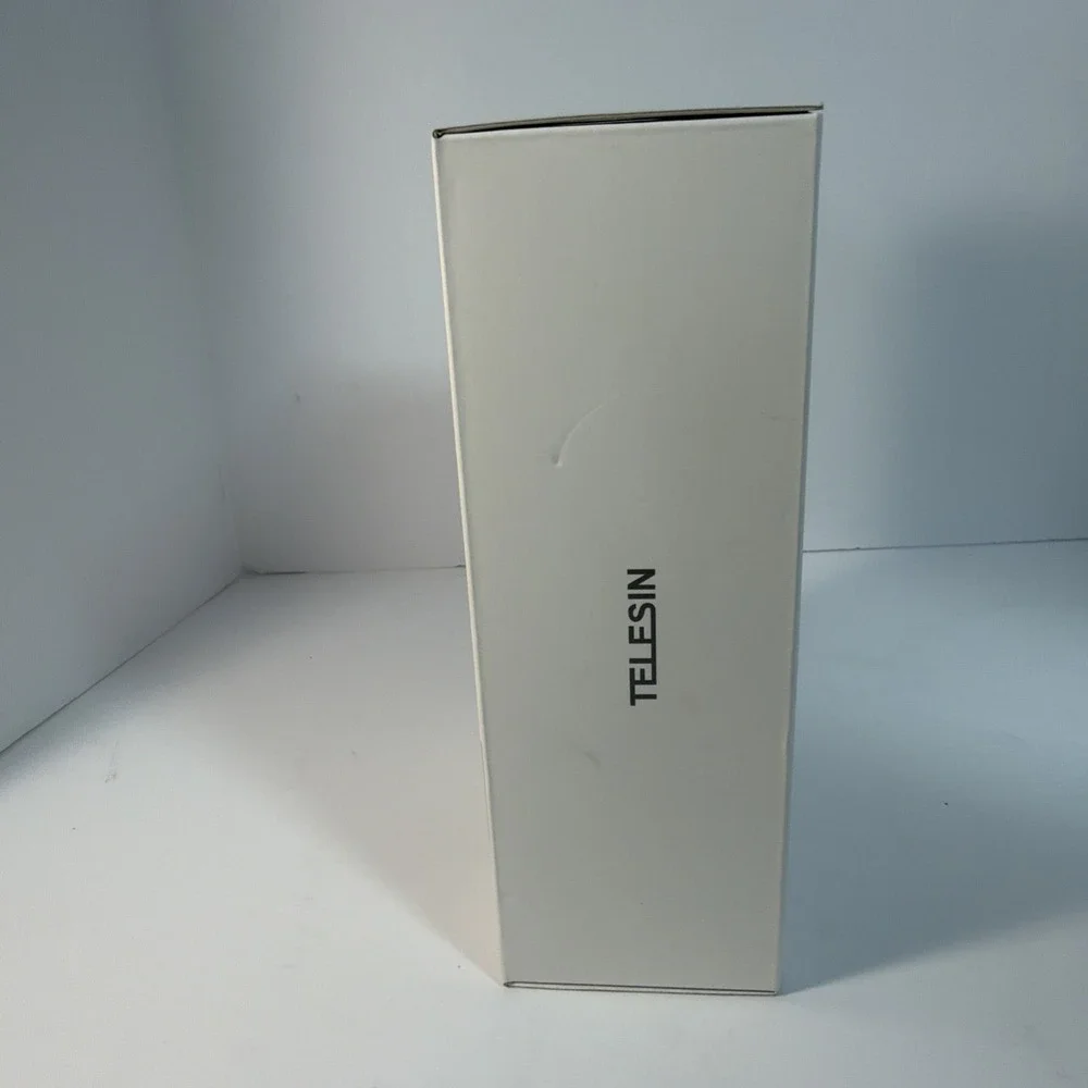 TELESIN Silicone Smartphone Magnetic Neck Holder NIB- Model No. MNM-001-B